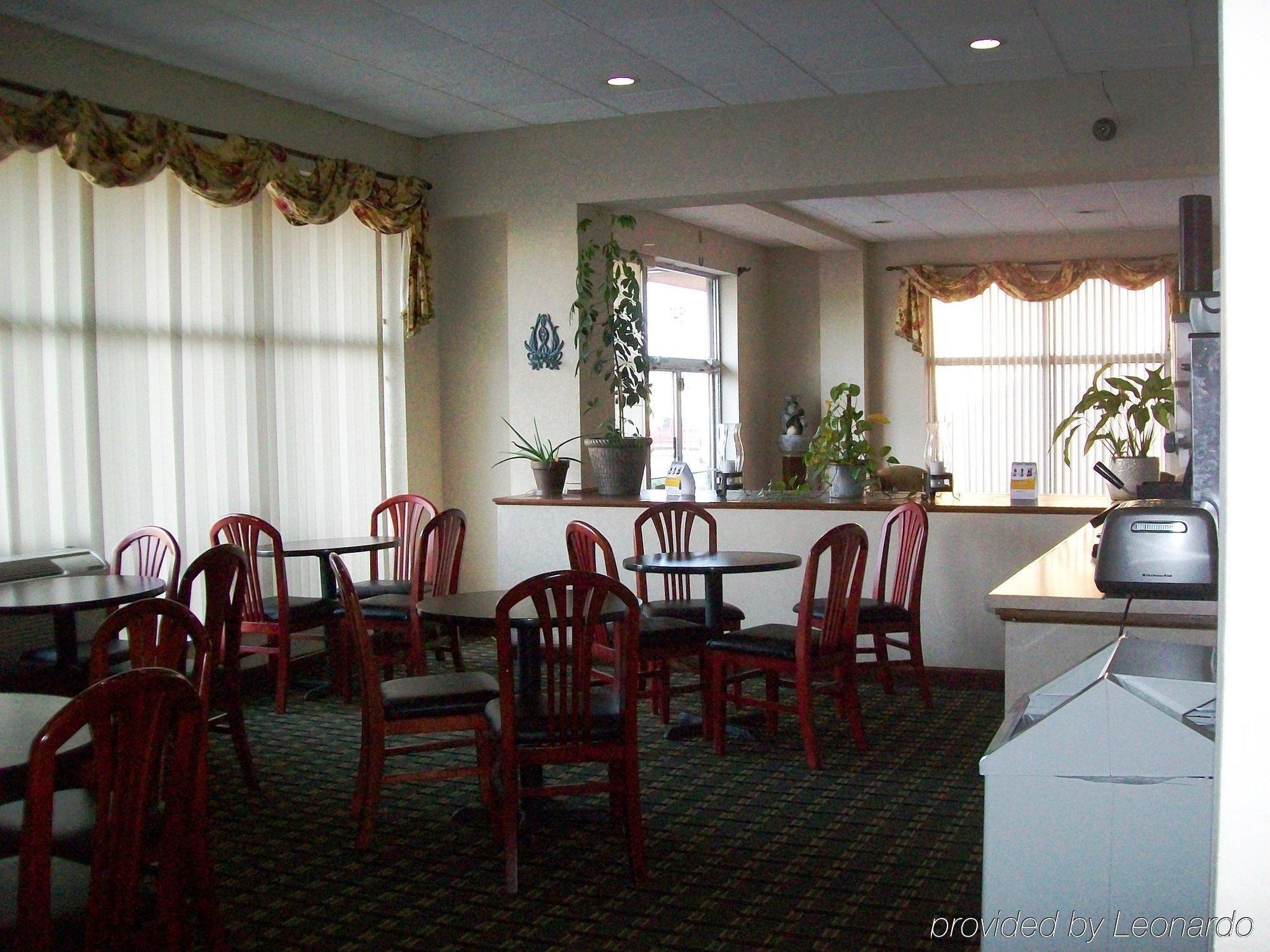 6 Memphis, Tn East Hotel 2*