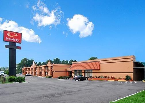Hotel 6 Memphis, Tn East 2*