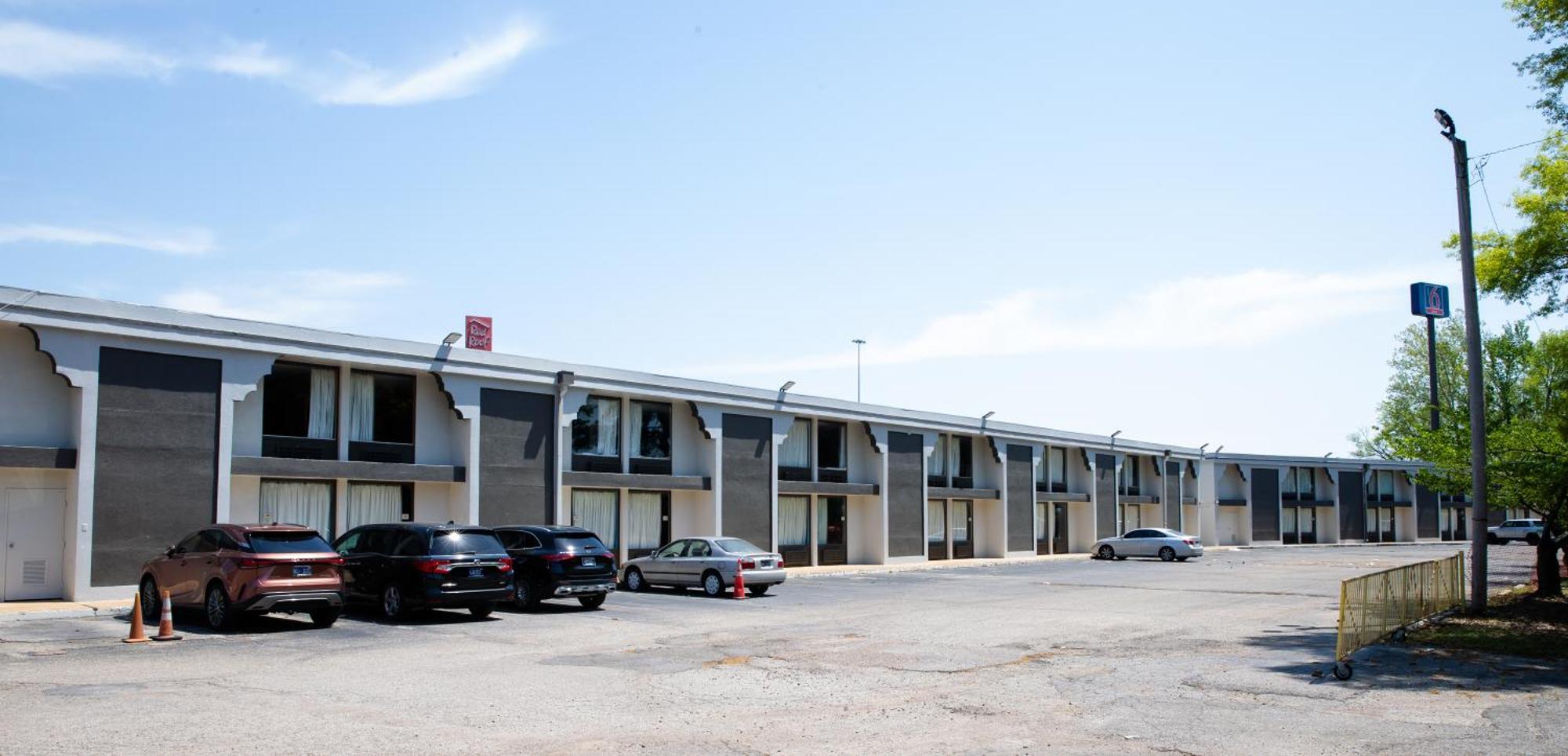 Hotel 6 Memphis, Tn East 2*