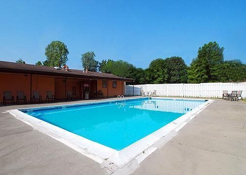 6 Memphis, Tn East Hotel 2*
